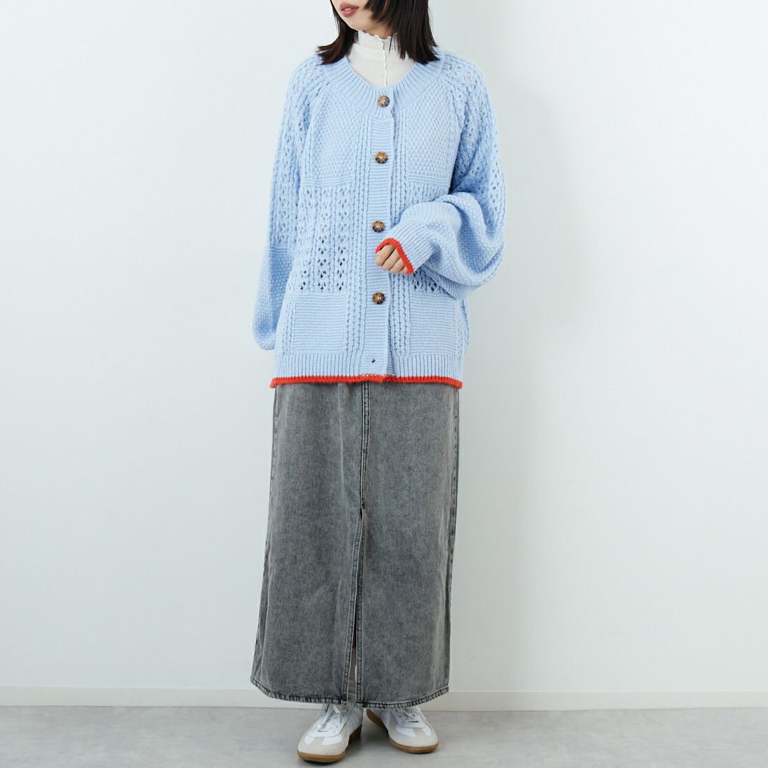 CARA & THE SKY [カラ アンド ザ スカイ] BRIGIT バルーンスリーブカーディガン [BRIGIT] 02 BLUE &&モデル身長：162cm 着用サイズ：M&&