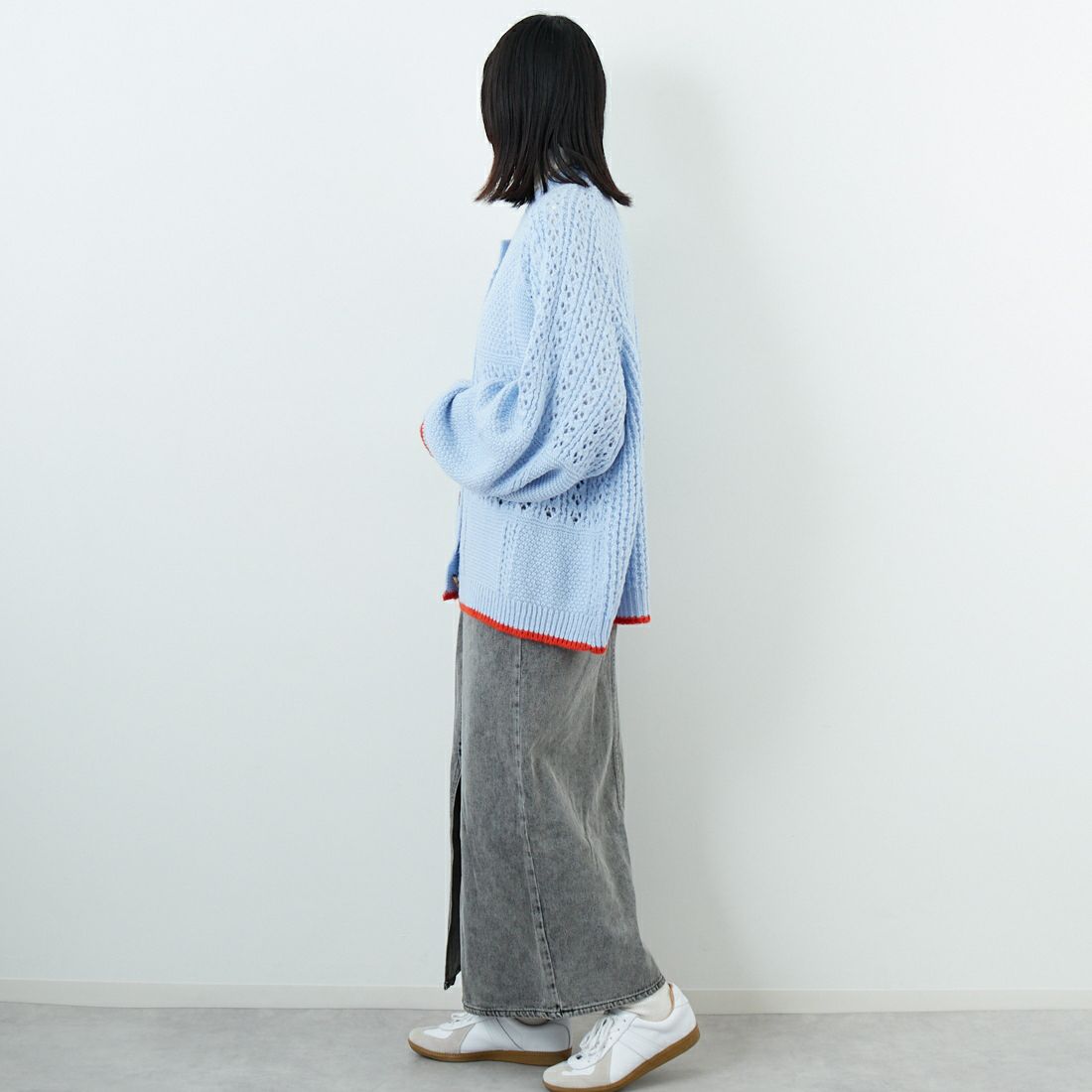 CARA & THE SKY [カラ アンド ザ スカイ] BRIGIT バルーンスリーブカーディガン [BRIGIT] 02 BLUE &&モデル身長：162cm 着用サイズ：M&&