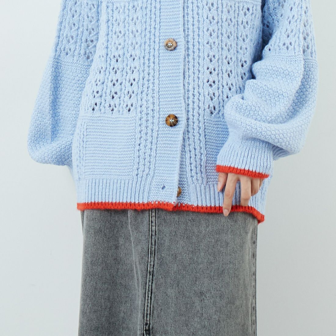 CARA & THE SKY [カラ アンド ザ スカイ] BRIGIT バルーンスリーブカーディガン [BRIGIT] 02 BLUE &&モデル身長：162cm 着用サイズ：M&&