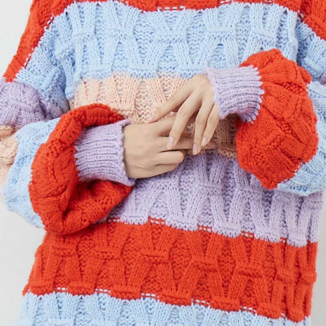 CARA & THE SKY [カラ アンド ザ スカイ] MANDY バルーンスリーブニット [MANDY] 34 ORANGE &&モデル身長：162cm 着用サイズ：S&&