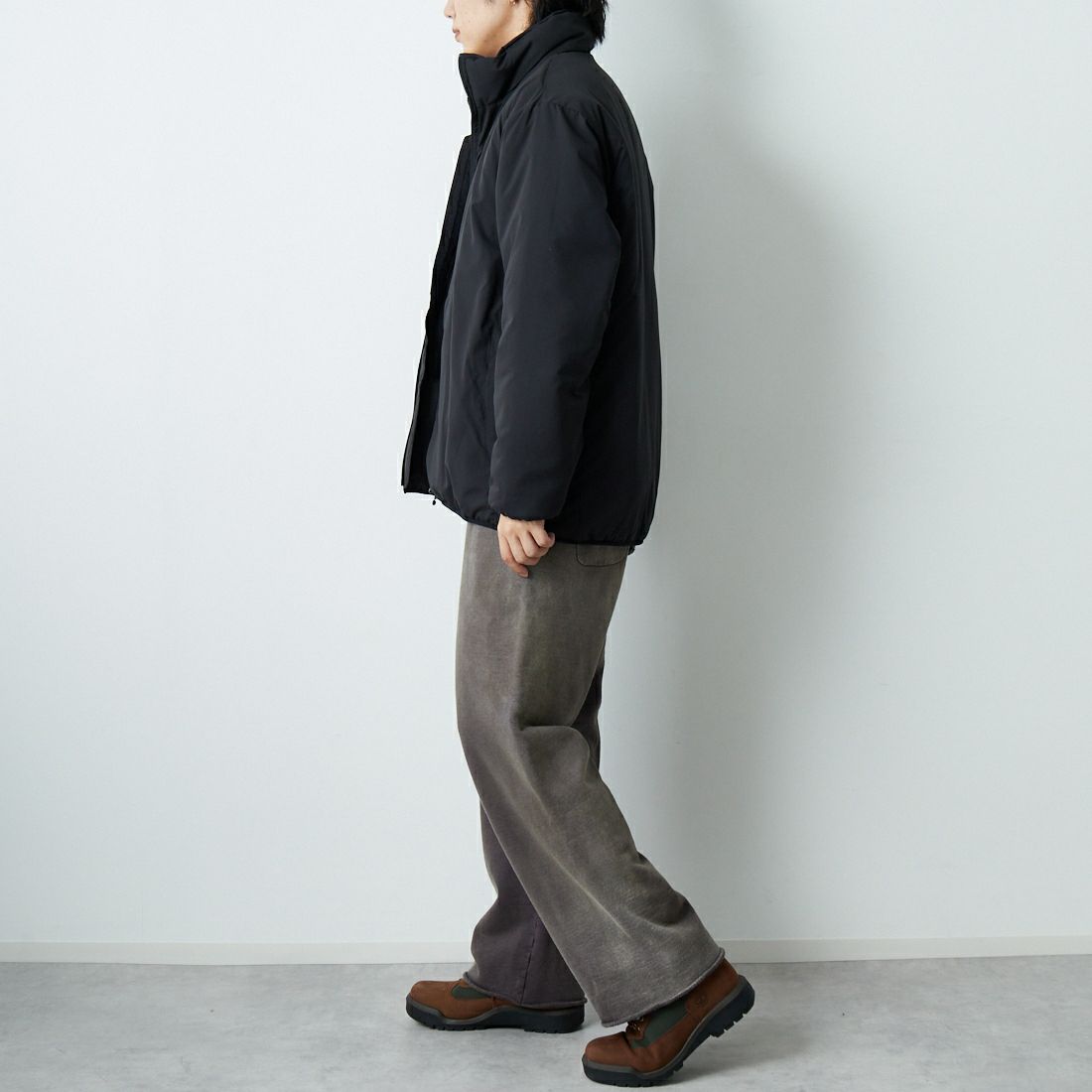 South2West8 [サウスツーウエストエイト] インサレーションジャケット [RW616] B BLACK &&モデル身長：179cm 着用サイズ：L&&