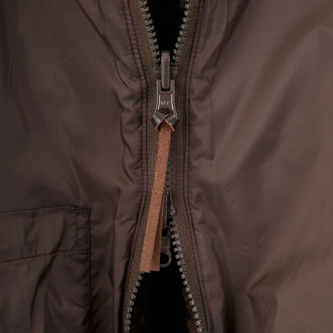 ARMEN [アーメン] リバーシブル ジップアップフリースジャケット [ADNAM2553] 8889 BRN/B