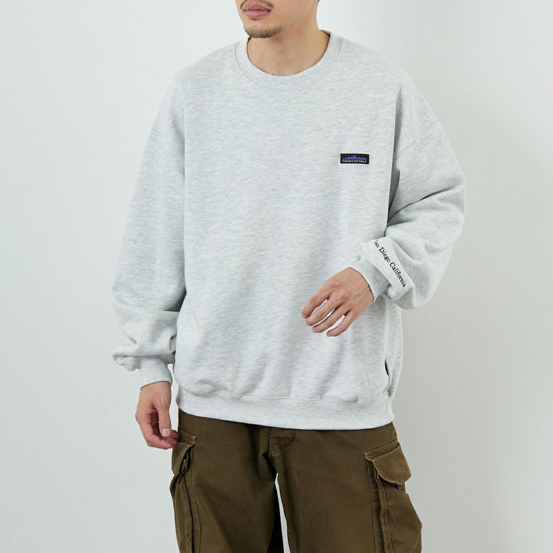 11 LT.GRAY&&モデル身長：168cm 着用サイズ：M&&