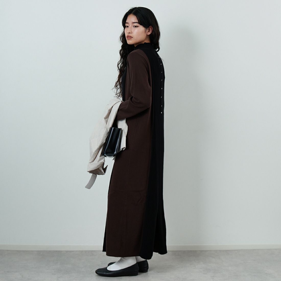 &g'aime [アンジェム] 配色ニットワンピース [986-67407] ﾌﾞﾗｳﾝ &&モデル身長：162cm 着用サイズ：F&&