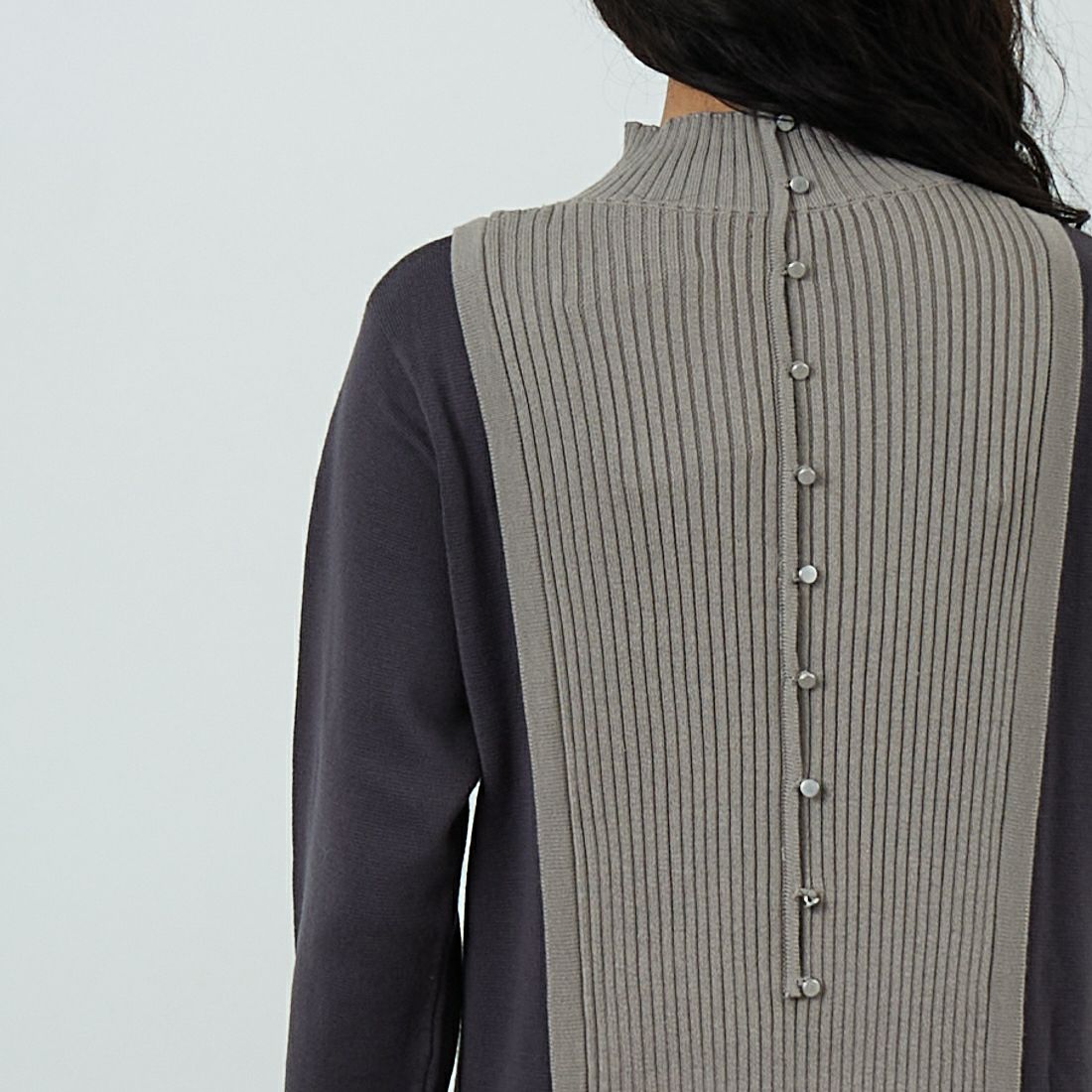 &g'aime [アンジェム] 配色ニットワンピース [986-67407]  ｸﾞﾚｰｼﾞｭ &g'aime [アンジェム] 配色ニットワンピース [986-67407]  ｸﾞﾚｰｼﾞｭ &g'aime [アンジェム] 配色ニットワンピース [986-67407] ﾁｬｺｰﾙ &&モデル身長：162cm 着用サイズ：F&&