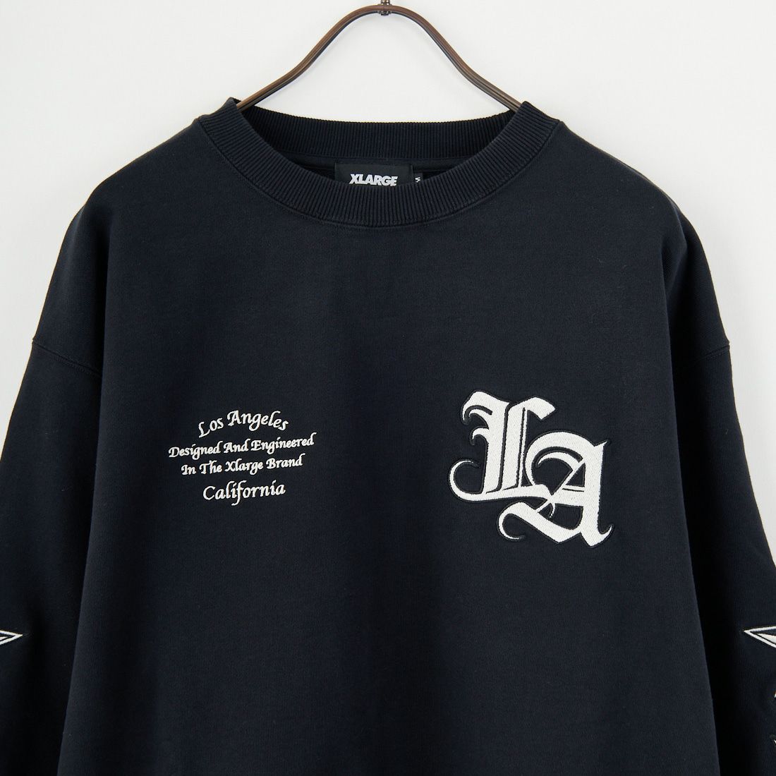 XLARGE [エクストララージ] バーシティクルーネックスウェット [101254012003] BLACK