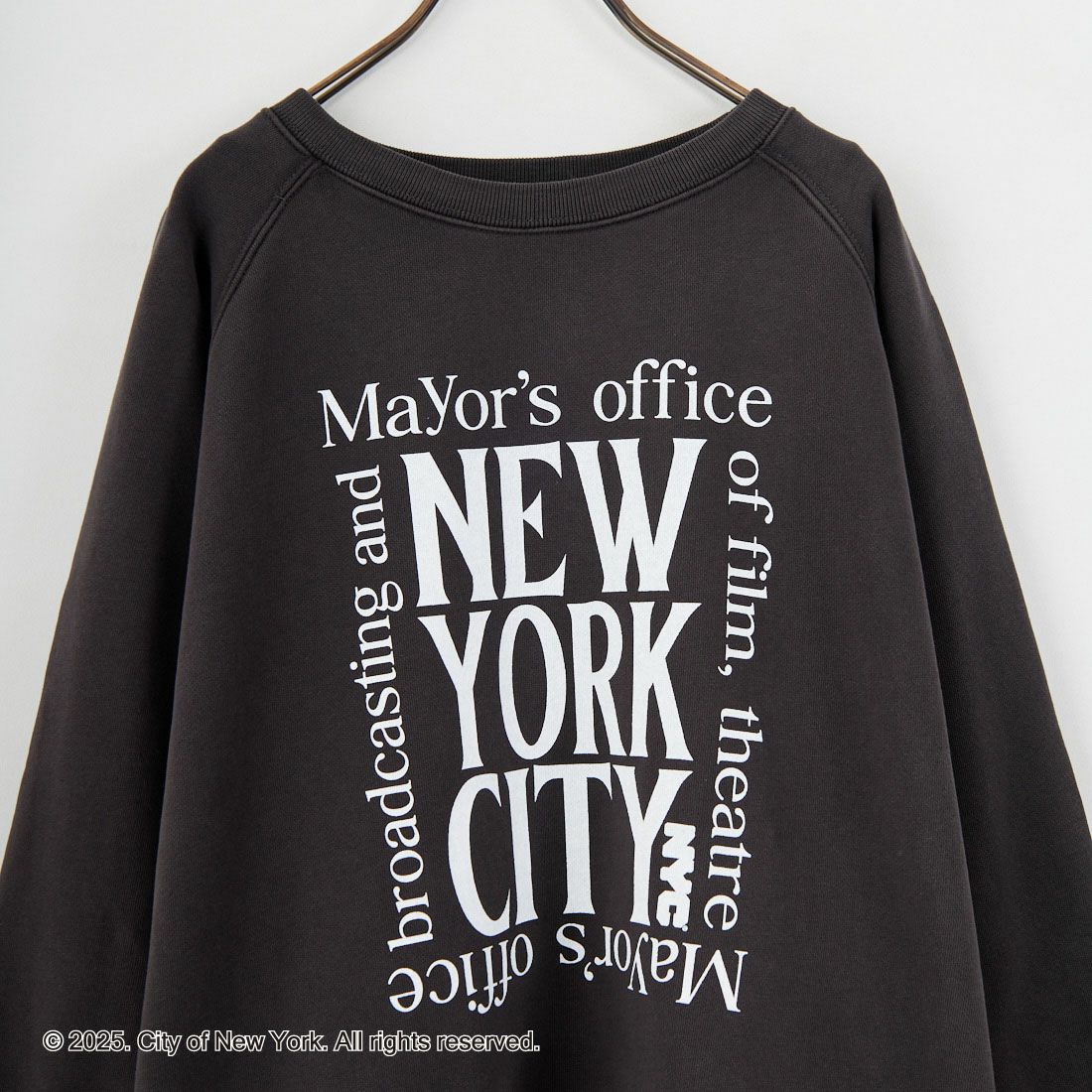 NYC × GOOD ROCK SPEED [エヌワイシー × グッドロックスピード] NYC クルーネックスウェット [25NYC210W] CHARCOAL