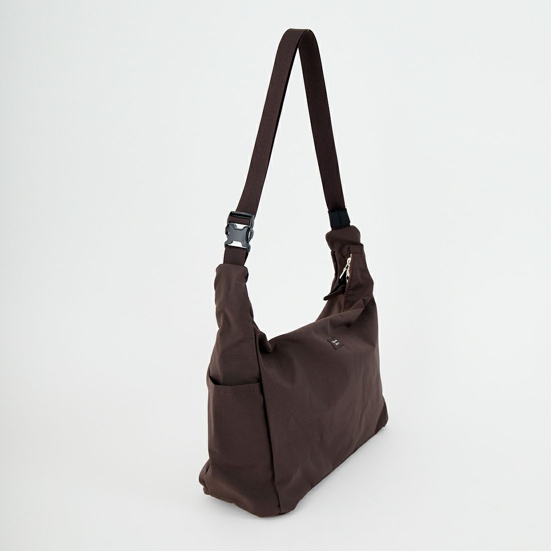 STANDARD SUPPLY [スタンダードサプライ] トライアングルショルダーバッグ [4802608] 21 DK.BROW