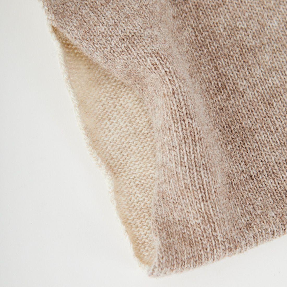 ARMEN [アーメン] ウールカシミヤ 2トーンループスカーフ [BAAM1961CB] 8381 BE/NT