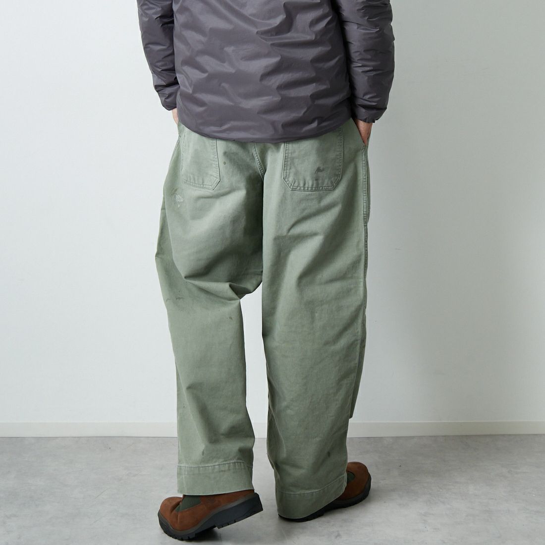 BOW WOW [バウワウ] リペアード USAFメカニックパンツ [BW252-RUMP] AGED S GRN &&モデル身長：179cm 着用サイズ：XL&&