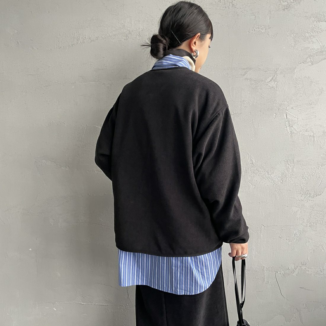 THOUSAND MILE [サウザンド マイル] ニットフリースジップカーディガン [TM252KF00160] 09 BLACK &&モデル身長：150cm 着用サイズ：XS&&