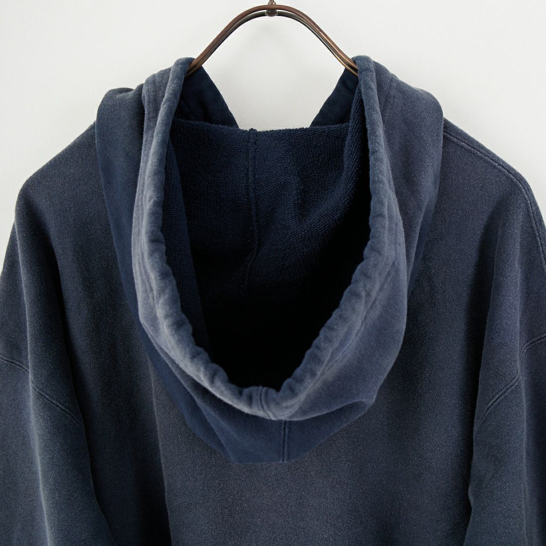 Name. [ネーム] リバーススウェットフーディ [NMCU-049] NAVY