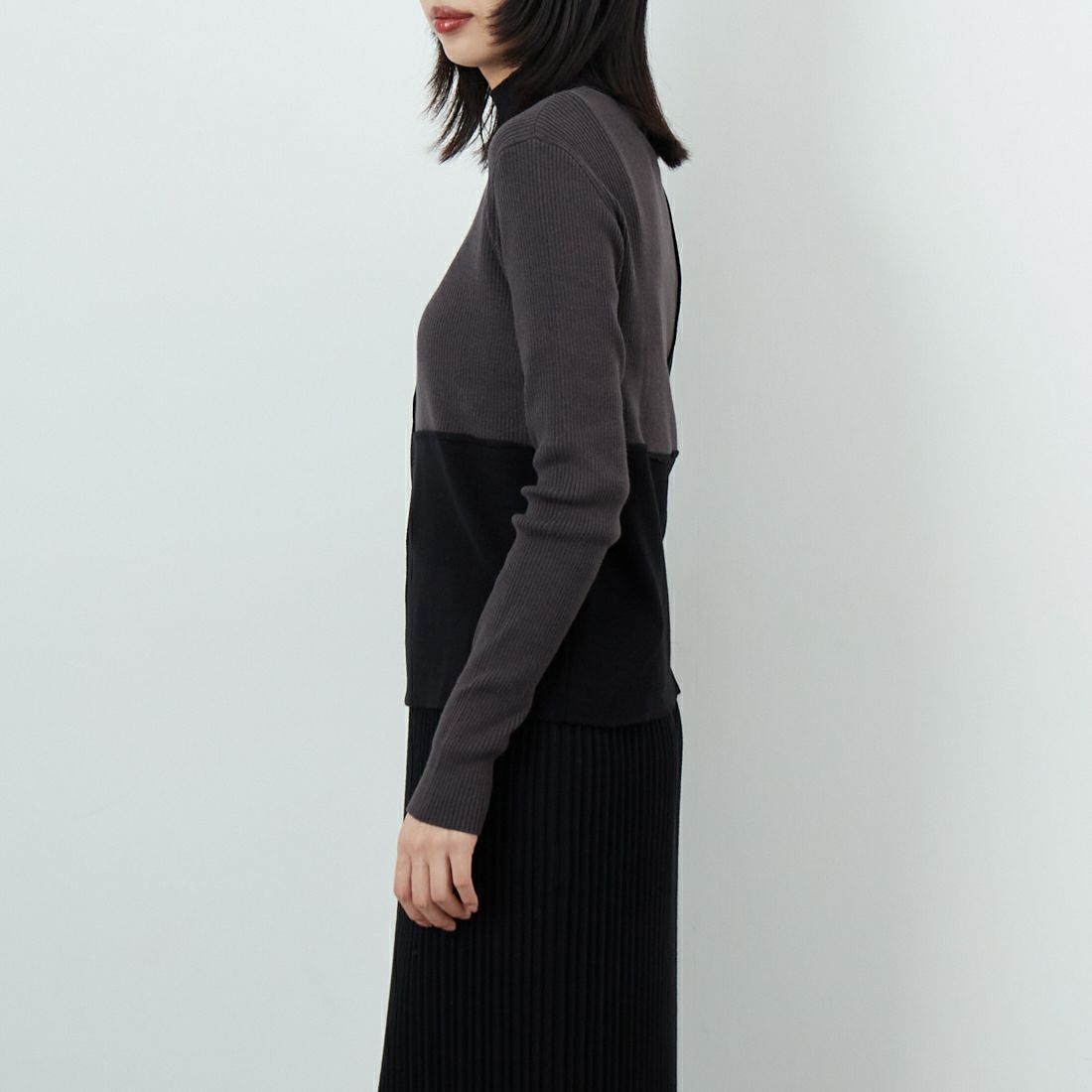 &g'aime [アンジェム] ブロック配色ニット [986-67019] ﾌﾞﾗｯｸ &&モデル身長：162cm 着用サイズ：F&&