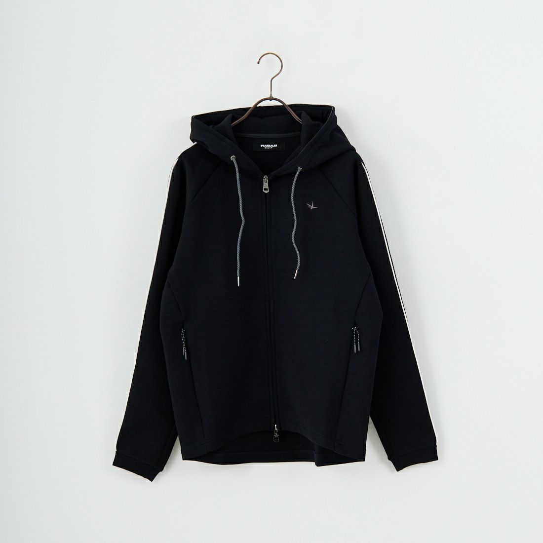 1PIU1UGUALE3 RELAX [ウノ ピゥ ウノ ウグァーレ トレ] パイピングスムースジップパーカー [USO-25114] SN90 BLACK