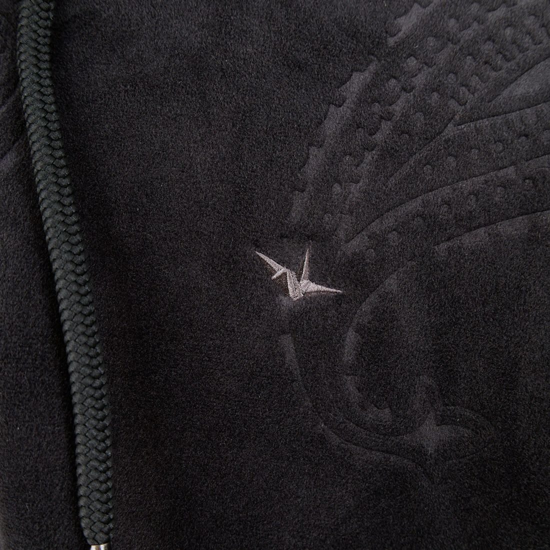 1PIU1UGUALE3 RELAX [ウノ ピゥ ウノ ウグァーレ トレ] ペイズリーベロアジップパーカー [USO-25098] SN90 BLACK