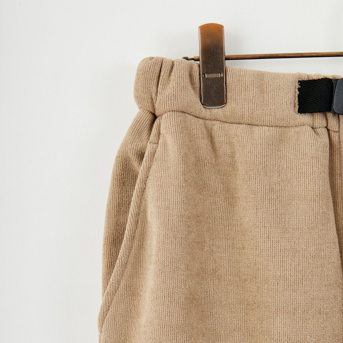 THOUSAND MILE [サウザンド マイル] ニットフリース フロントジップスカート [TM252KF00202] 23 SAND BE