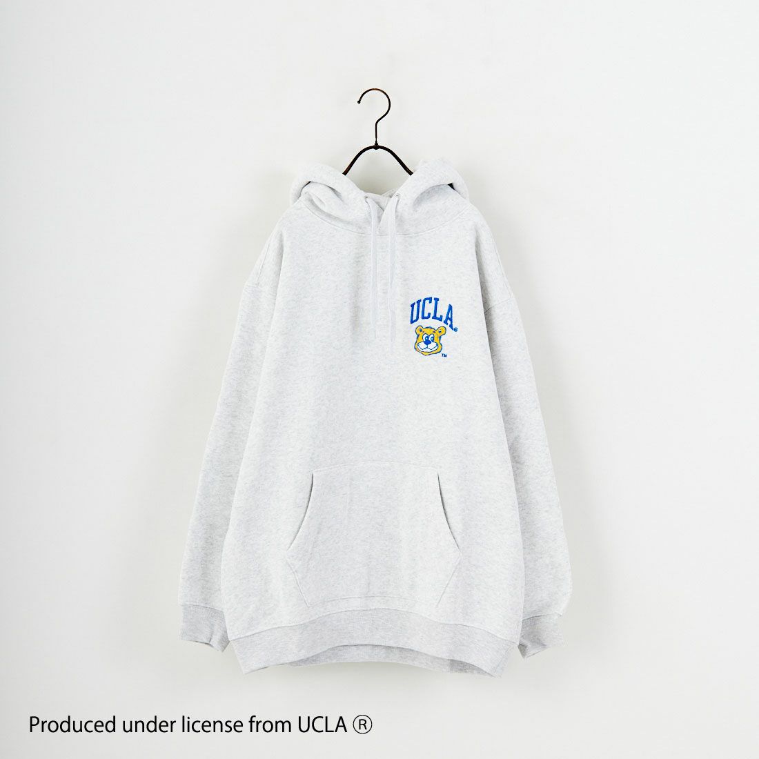 UCLA [ユーシーエルエー] サガラ刺繍ロゴ スウェットパーカー [254AN2PK084] WHT