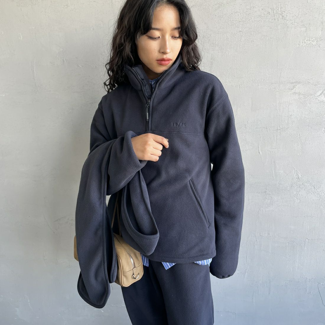 TODAYFUL [トゥデイフル] ハーフジップフリースプルオーバー [12520617] NVY &&モデル身長：162cm 着用サイズ：F&&