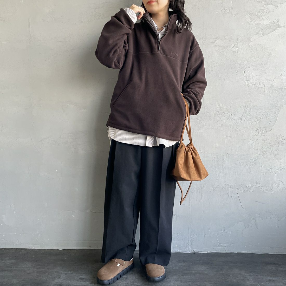 TODAYFUL [トゥデイフル] ハーフジップフリースプルオーバー [12520617] D/BRN &&モデル身長：160cm 着用サイズ：F&&
