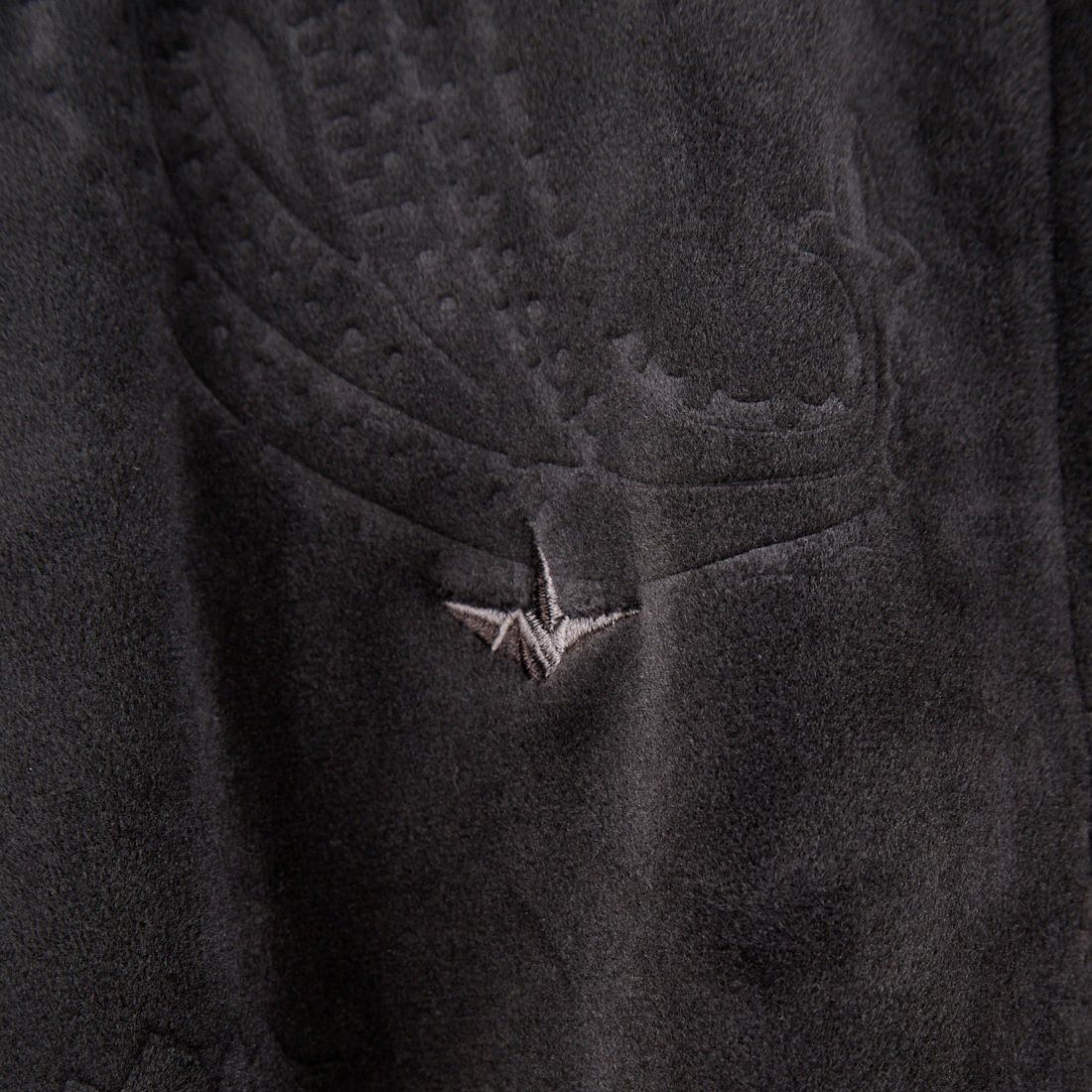 1PIU1UGUALE3 RELAX [ウノ ピゥ ウノ ウグァーレ トレ] ペイズリーベロアジョガーパンツ [USB-25098] SN90 BLACK