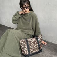 67 OLIVE&&モデル身長：150cm 着用サイズ：F&&