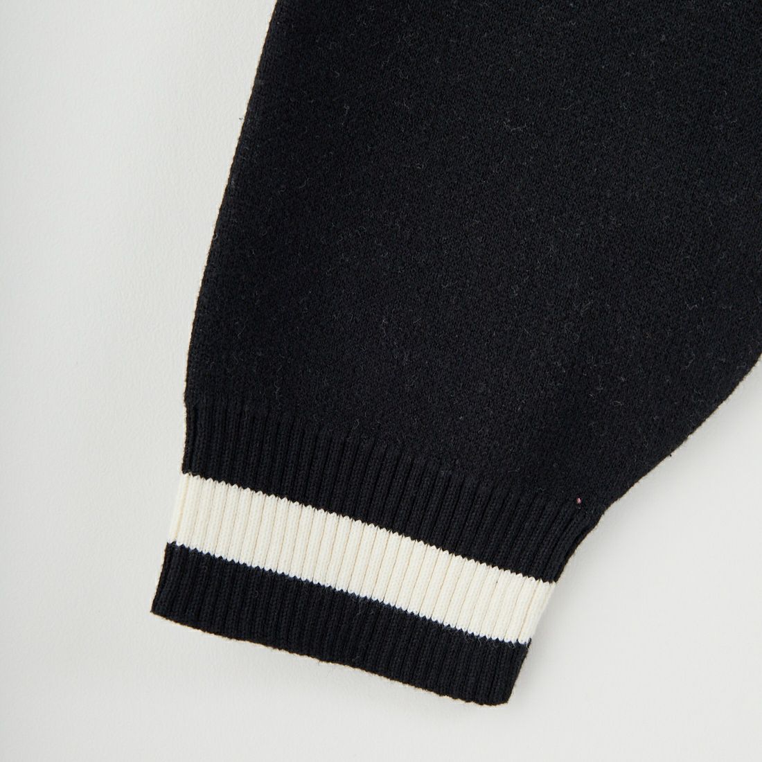 X-girl [エックスガール] ナンバリングジャガードニット [105254015005] BLACK