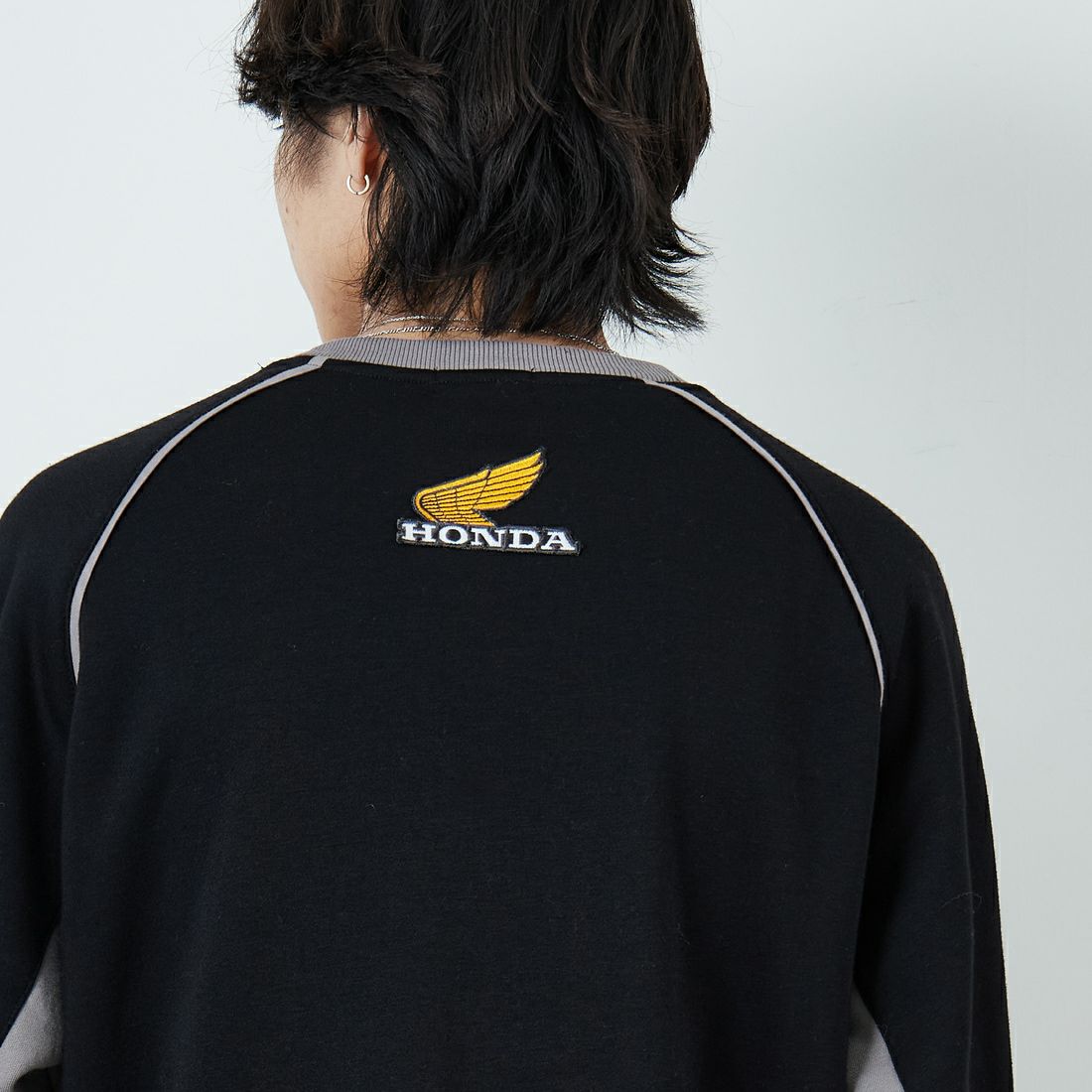 HONDA × JEANSFACTORY [ホンダ × ジーンズファクトリー] レーシングスウェット [JFC-254-088] BLACK &&モデル身長：179cm 着用サイズ：L&&