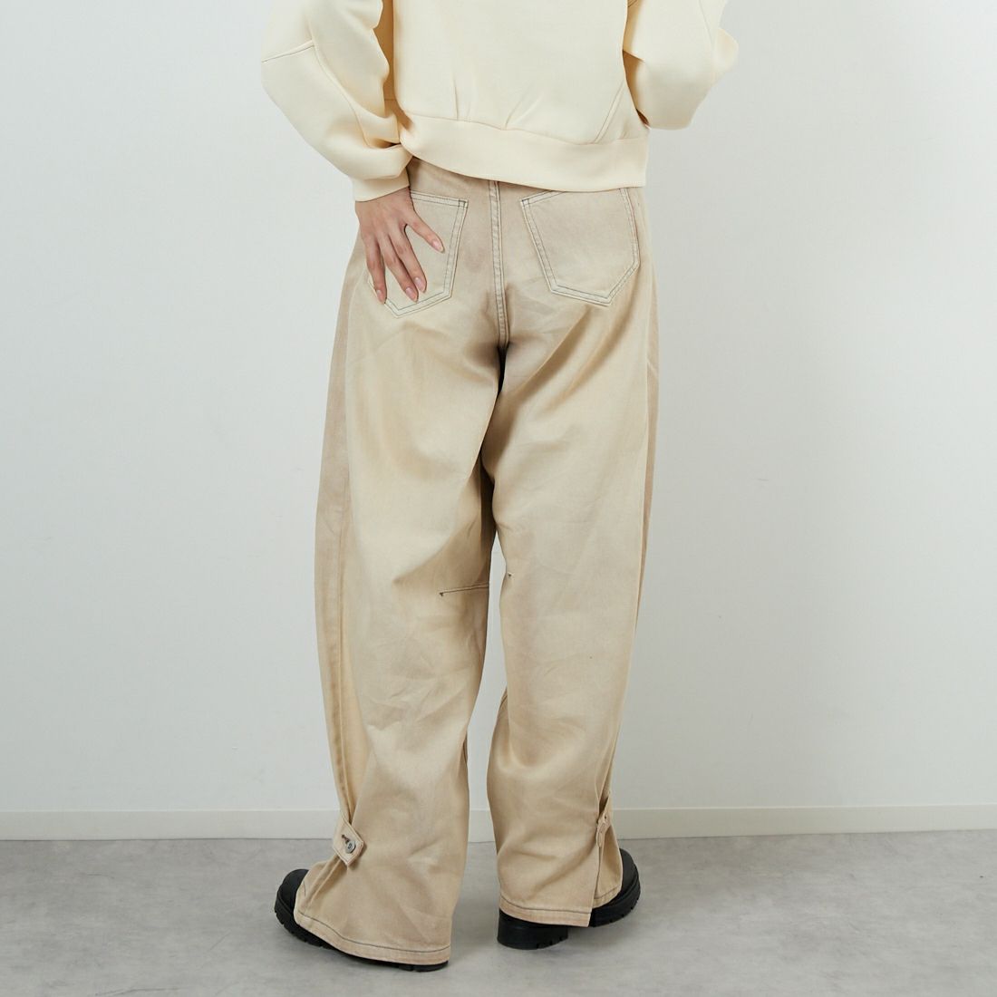 MAISON SPECIAL [メゾンスペシャル] 2WAYワイドコクーンパンツ [21252465706] BGE &&モデル身長：162cm 着用サイズ：36&&