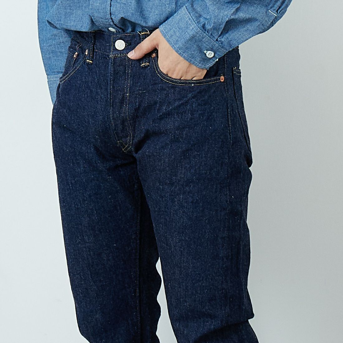 WAREHOUSE [ウエアハウス] Lot 900XX スリムジーンズ [900XX] ONE WASH &&モデル身長：179cm 着用サイズ：29&&