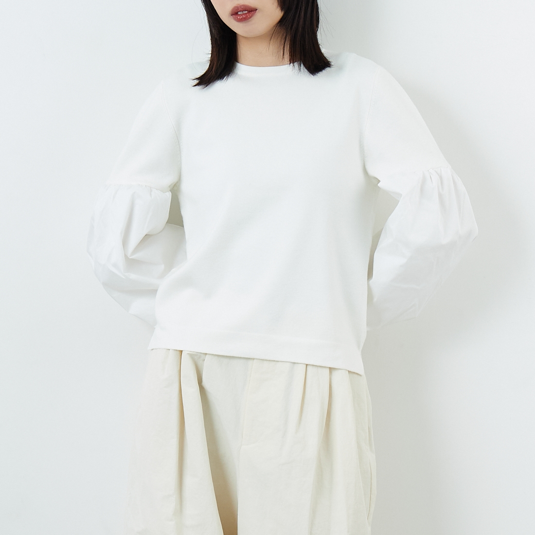 05 WHITE&&モデル身長：162cm 着用サイズ：F&&