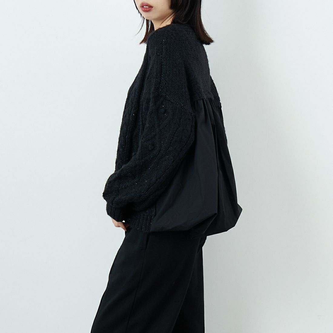 TORRAZZO DONNA [トラッゾドンナ] ケーブルニット ハイブリットトップス [6263-515] 19 BLACK &&モデル身長：162cm 着用サイズ：F&&