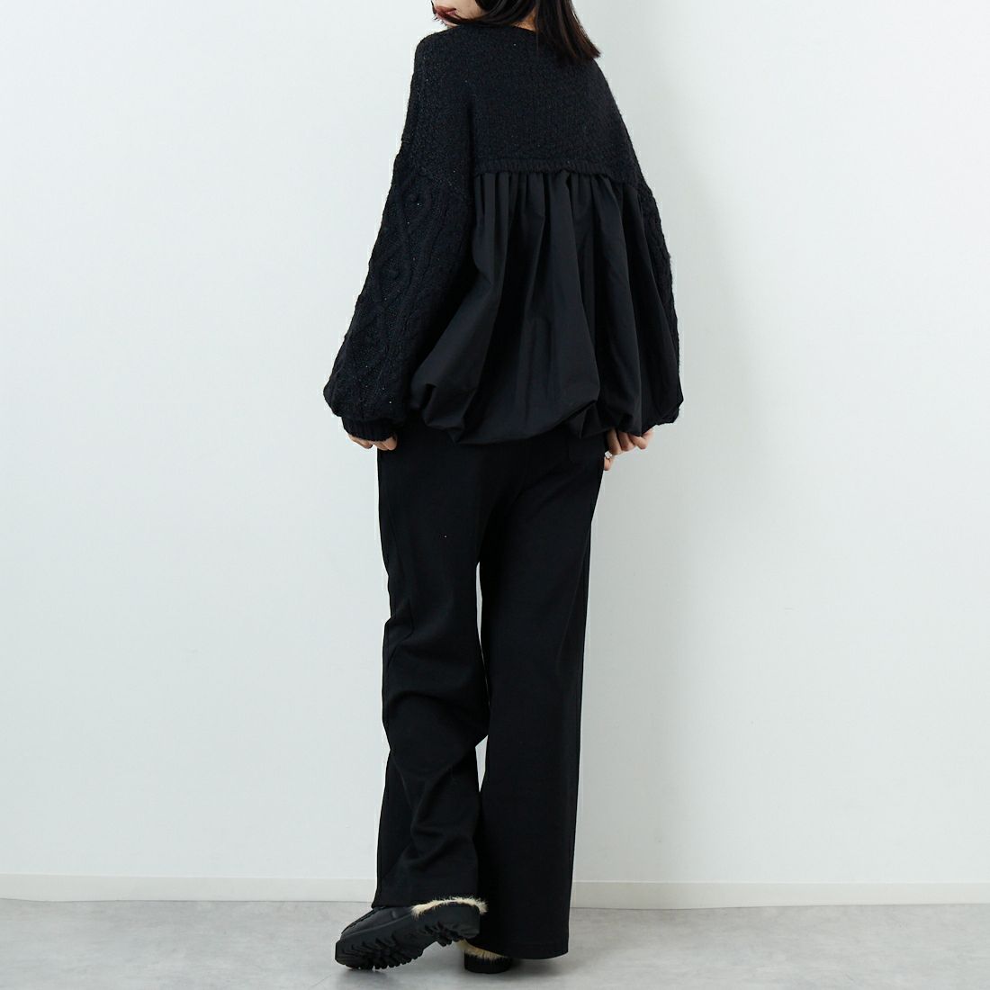 TORRAZZO DONNA [トラッゾドンナ] ケーブルニット ハイブリットトップス [6263-515] 19 BLACK &&モデル身長：162cm 着用サイズ：F&&