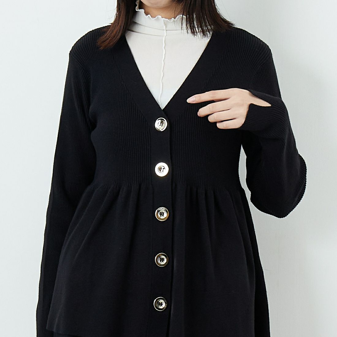 TORRAZZO DONNA [トラッゾドンナ] リブニットフレアカーディガン [6263-506] 19 BLACK &&モデル身長：162cm 着用サイズ：F&&