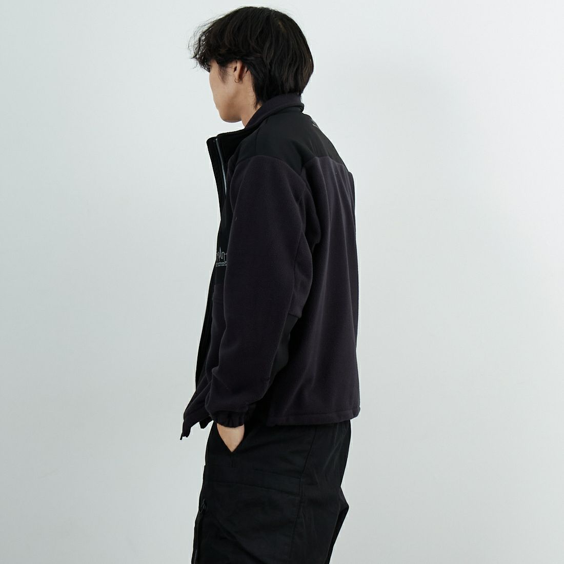 MANHATTAN PORTAGE [マンハッタンポーテージ] スタンドブルゾン [25FW-MP-M622] 09 BLACK &&モデル身長：179cm 着用サイズ：M&&