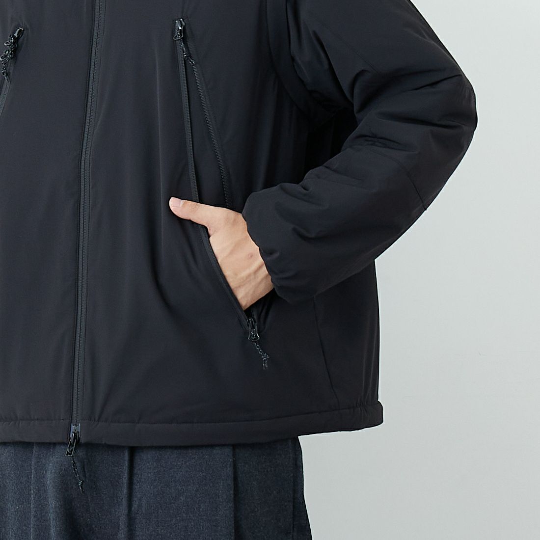 Jeans Factory Clothes [ジーンズファクトリークローズ] ECWCS スリングユニットジャケット [JFC-254-068] BLACK &&モデル身長：179cm 着用サイズ：M&&