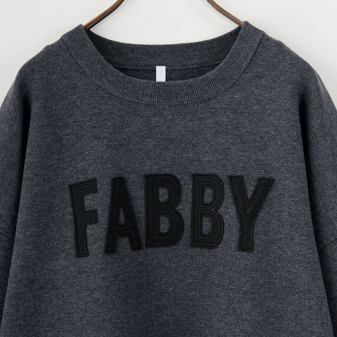 DIGNITE COLLIER [ディニテコリエ] フェルトロゴニットプルオーバー [80256324] 003 ﾁｬｺｰﾙ