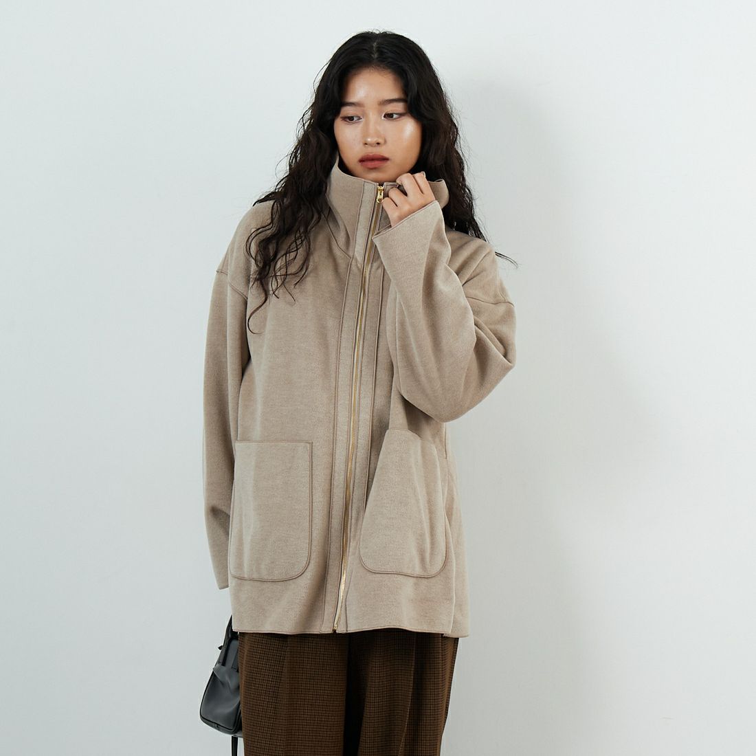 Jf Ready Made [ジェイエフレディメイド] ニット両面パイルジャケット [8852151-01] 61 ﾍﾞｰｼﾞｭ &&モデル身長：162cm 着用サイズ：F&&