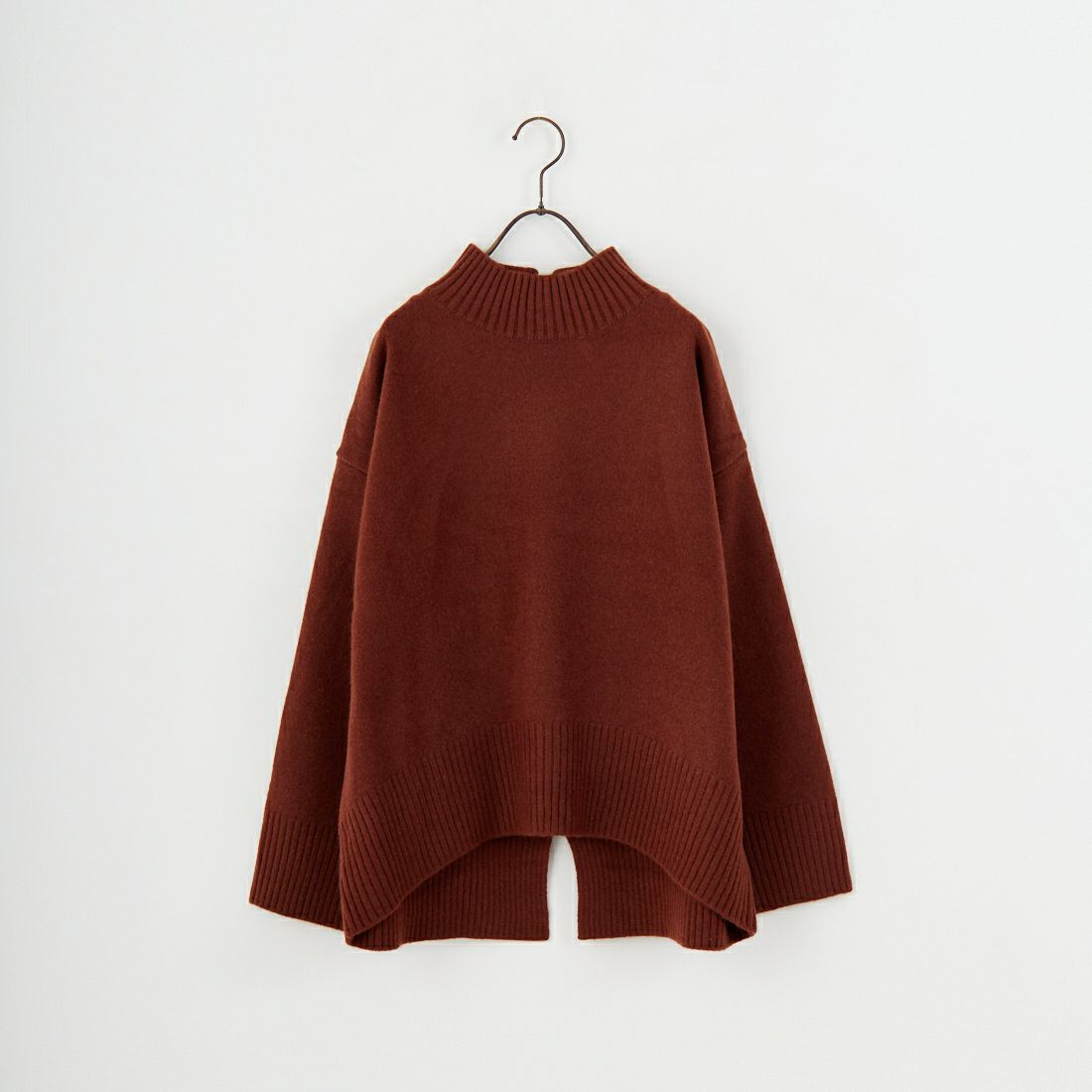 USINE [ユジーヌ] バックネックスリットニット [11256835] BROWN