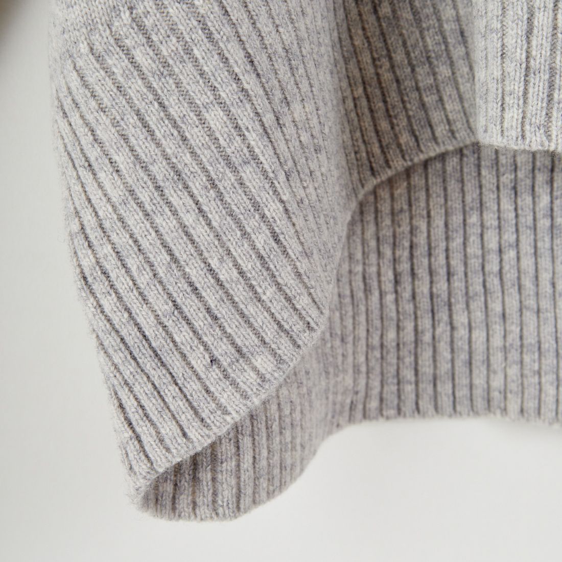 USINE [ユジーヌ] バックネックスリットニット [11256835] GRAY