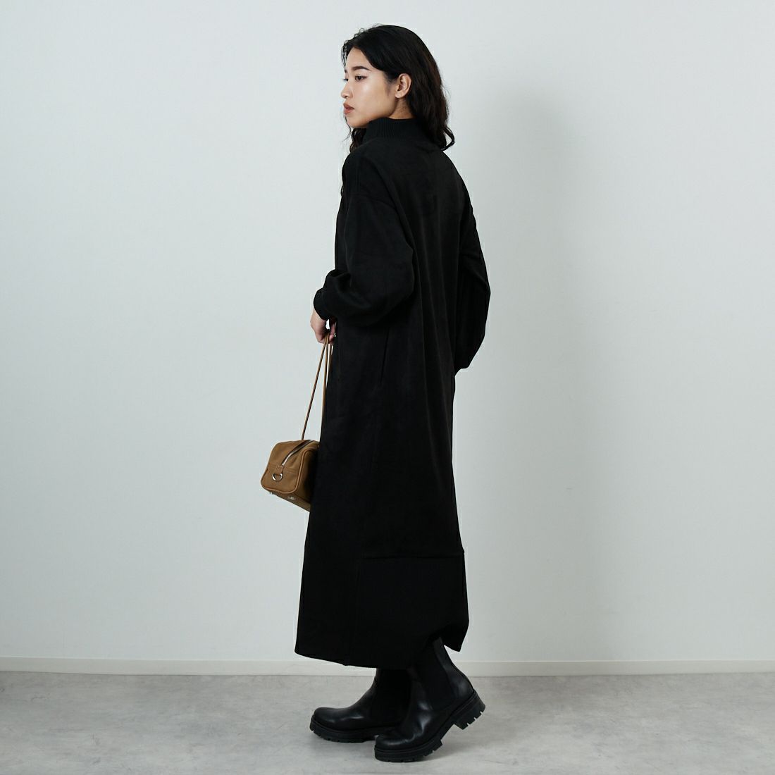 Jf Ready Made [ジェイエフレディメイド] スエードリブモックネックワンピース [3225611] ﾌﾞﾗｯｸ &&モデル身長：162cm 着用サイズ：F&&