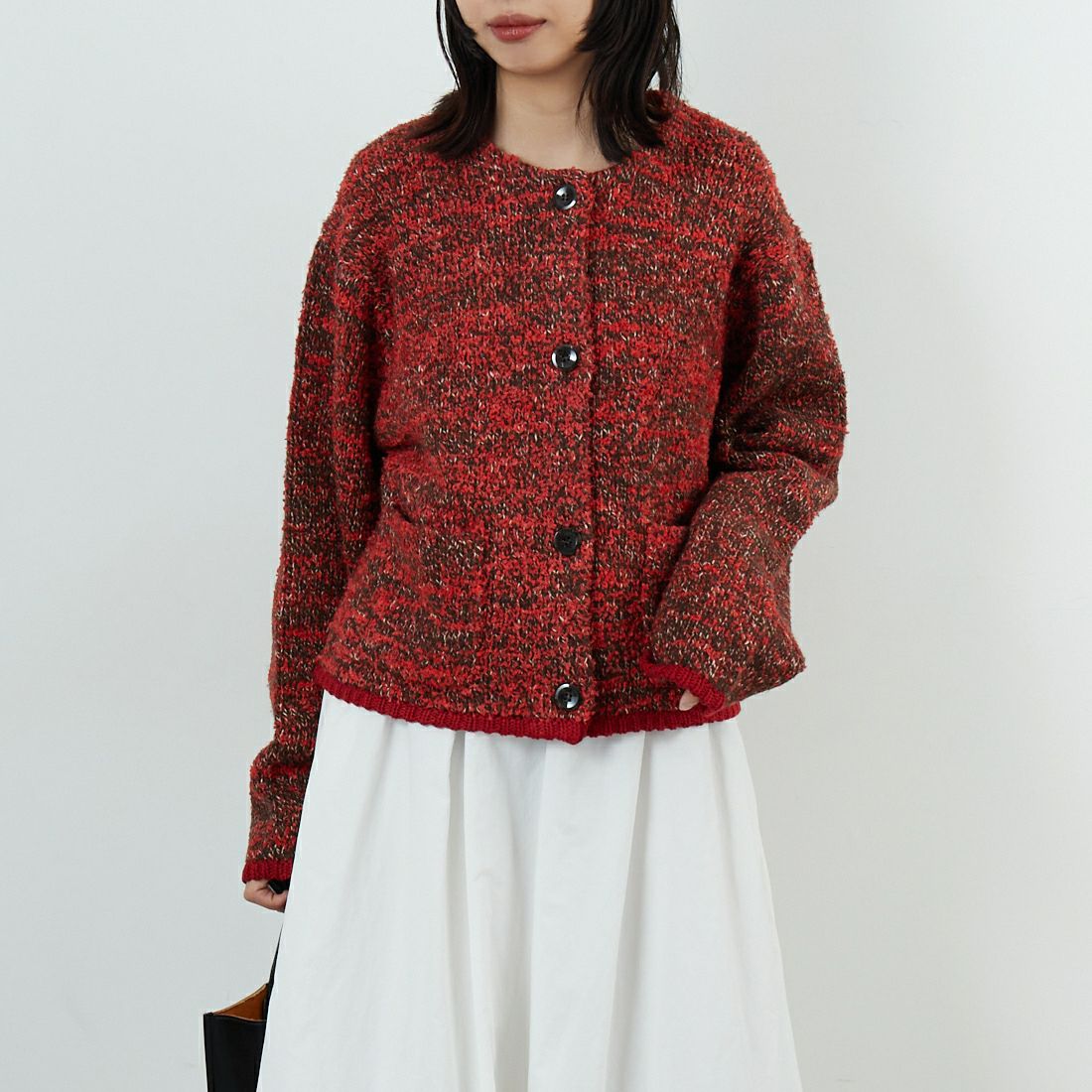 WHYTO. [ホワイト] ミックステープヤーンニットジャケット [WHT25FKN4036] RED &&モデル身長：162cm 着用サイズ：F&&