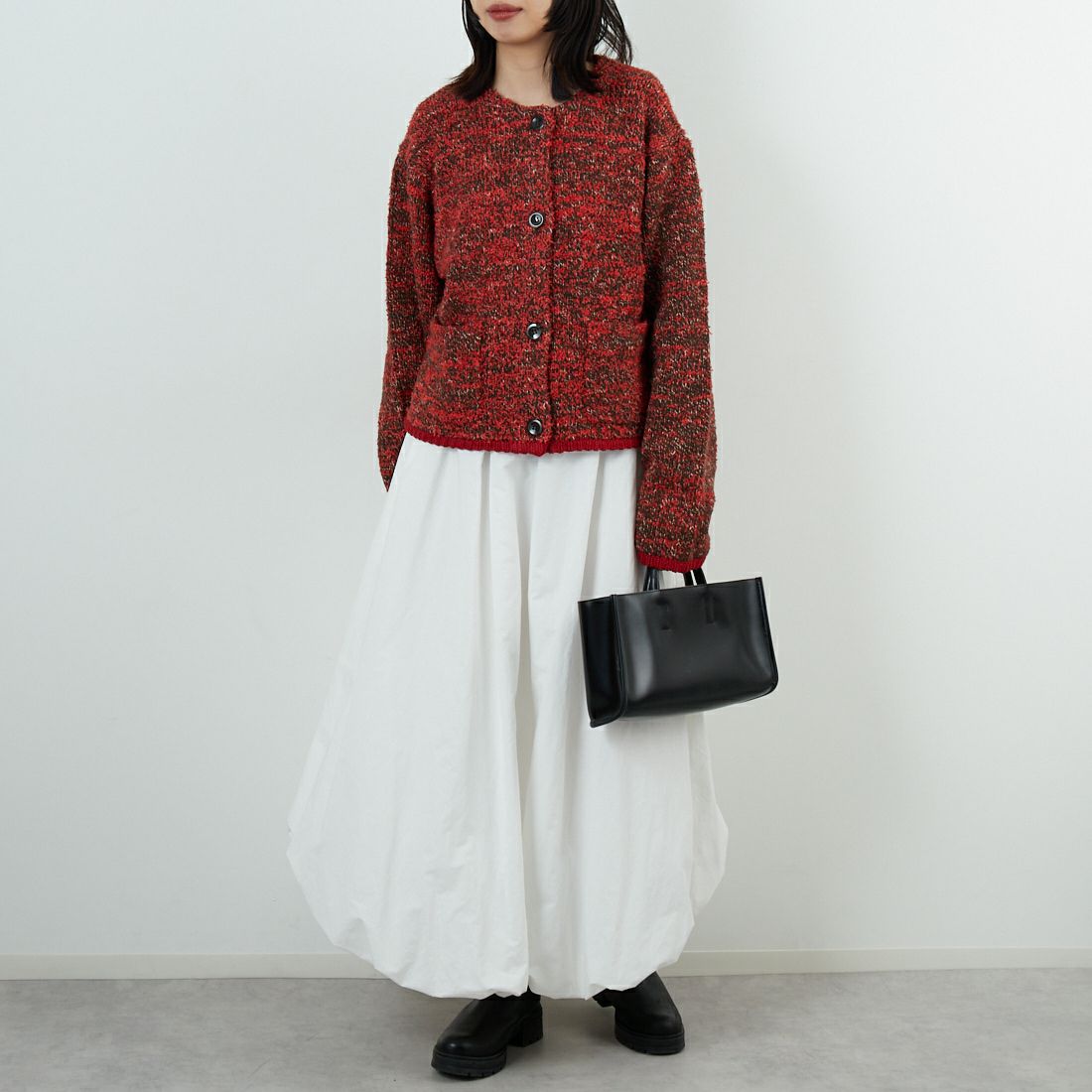 WHYTO. [ホワイト] ミックステープヤーンニットジャケット [WHT25FKN4036] RED &&モデル身長：162cm 着用サイズ：F&&