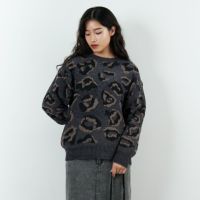 700 BLACK&&モデル身長：162cm 着用サイズ：0&&