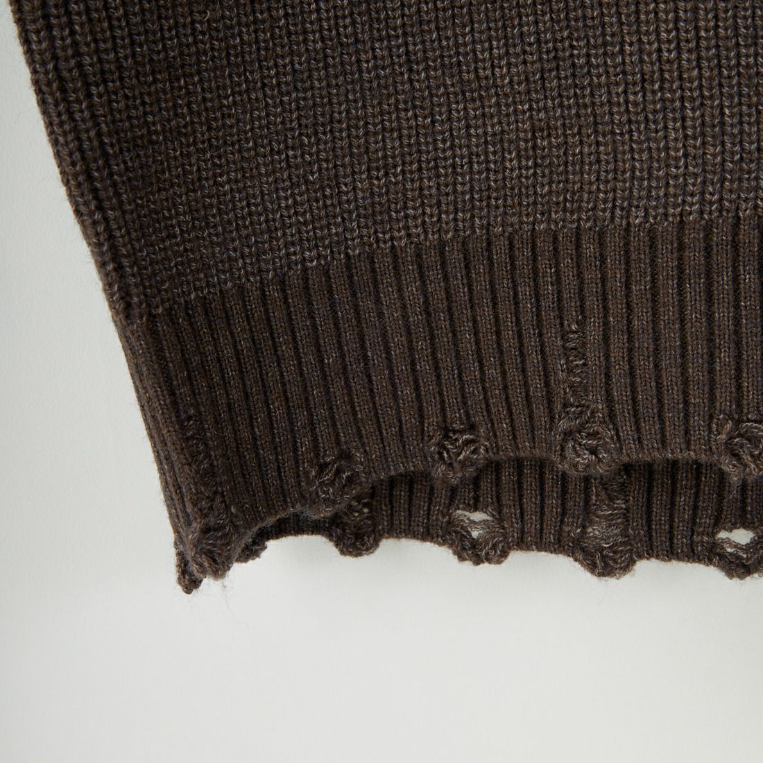 SLICK [スリック] マイクロヤーン クルーネックダメージニット [5151066] 500 BROWN