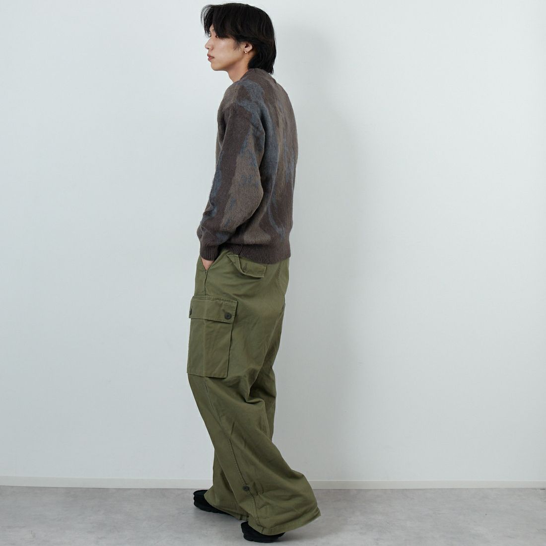 SLICK [スリック] シャギーモヘア アブストラクトジャガードプルオーバー [5151058] 500 BROWN &&モデル身長：179cm 着用サイズ：2&&