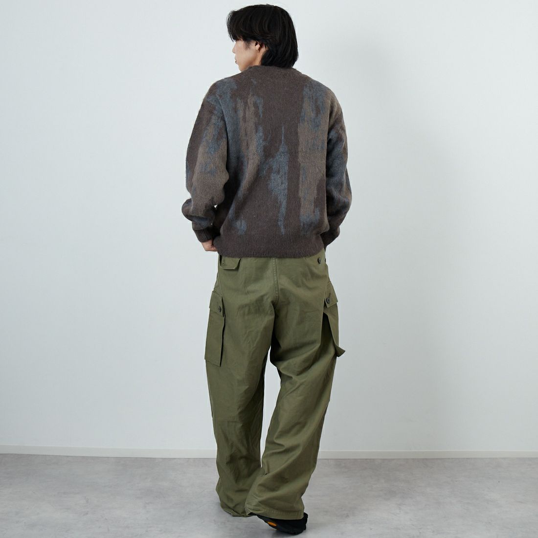 SLICK [スリック] シャギーモヘア アブストラクトジャガードプルオーバー [5151058] 500 BROWN &&モデル身長：179cm 着用サイズ：2&&