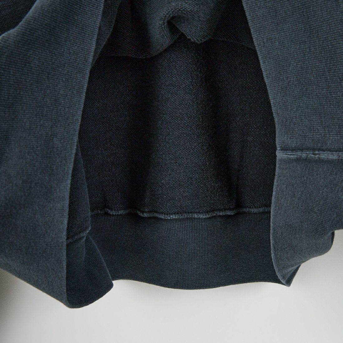 REMI RELIEF [レミレリーフ] 別注 SP加工 ダメージクルーネックスウェット [RN29373269-JF] BLACK