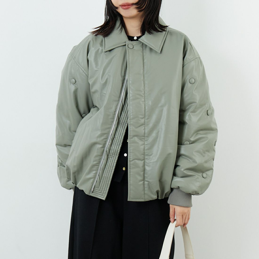 null. [ヌル] ボタンデザインMA1ジャケット [153WFC255025] KKI &&モデル身長：162cm 着用サイズ：F&&