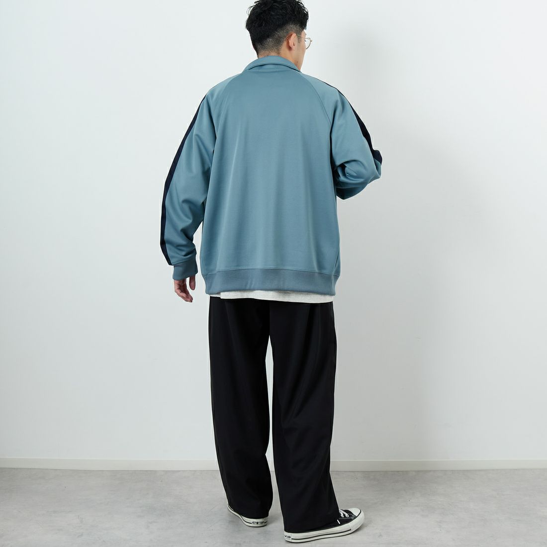 FRED PERRY [フレッドペリー] 別注 配色ライン トラックジャケット [FPM-25A-029JF] STOCKPORTB &&モデル身長：168cm 着用サイズ：L&&