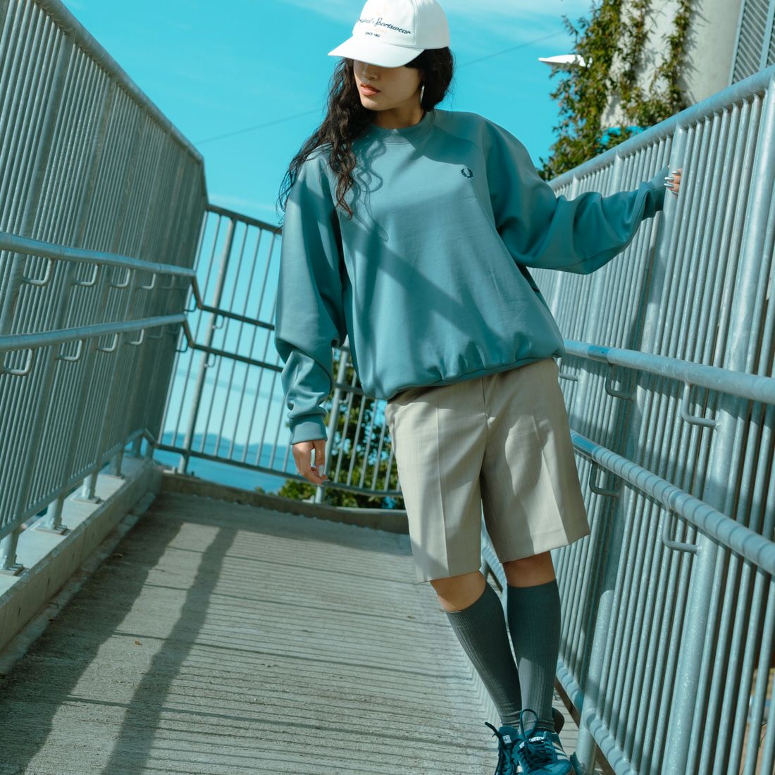 FRED PERRY [フレッドペリー] 別注 トラック クルーネックプルオーバー [FPM-25A-030JF] ECRU/ANCHO